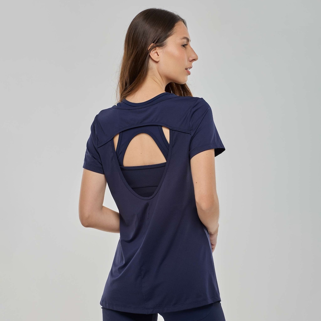 Imagem 2 do produto Camiseta Vestem Valentina Feminina