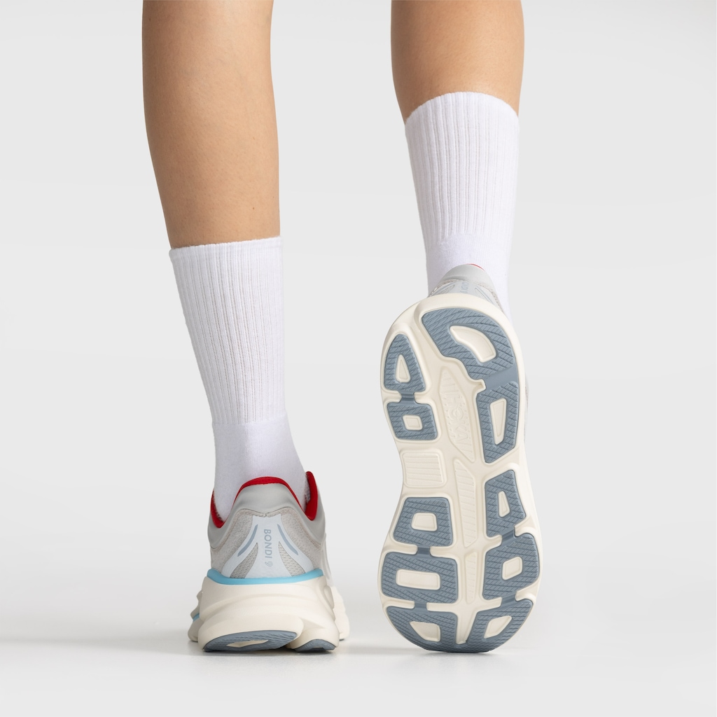 Imagem 4 do produto Tênis Feminino Hoka Bondi 9