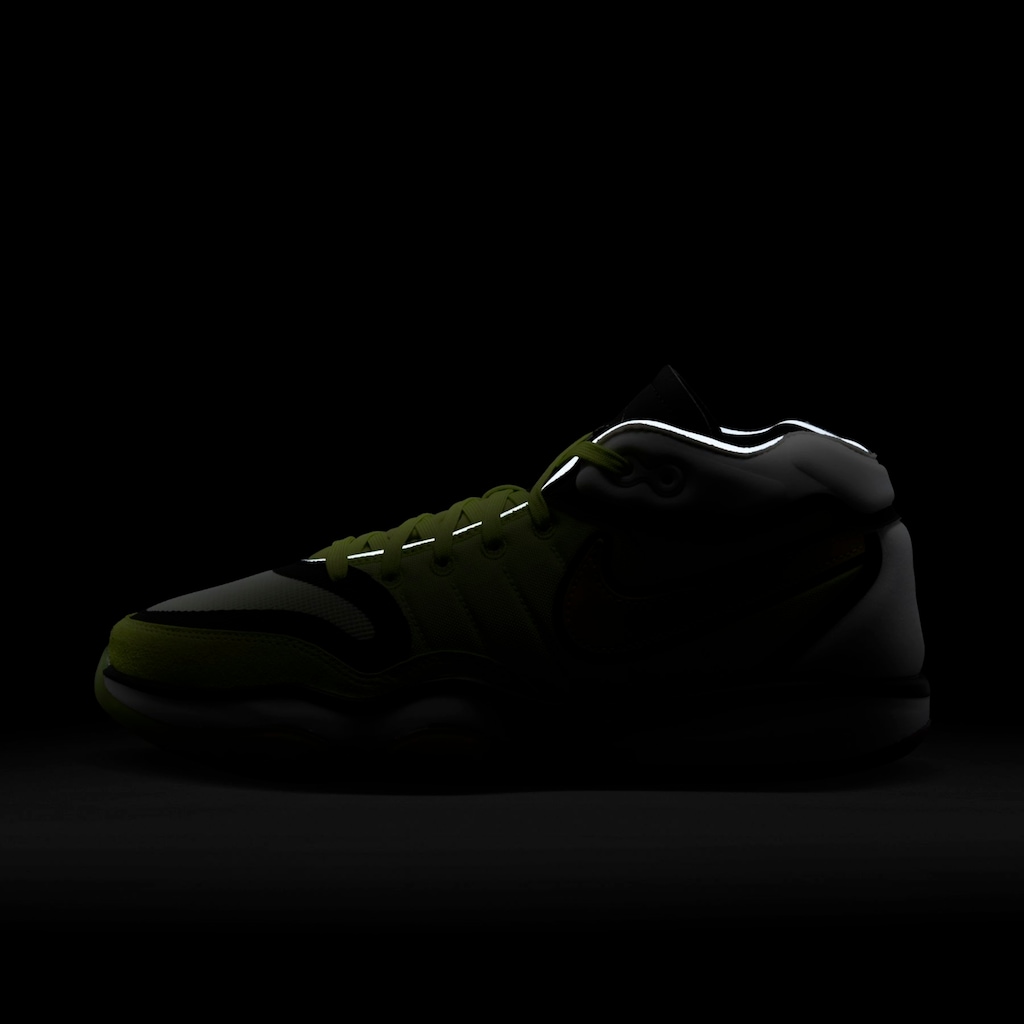 Imagem 3 do produto Tênis Unissex Nike Air Zoom G.T. Hustle 2
