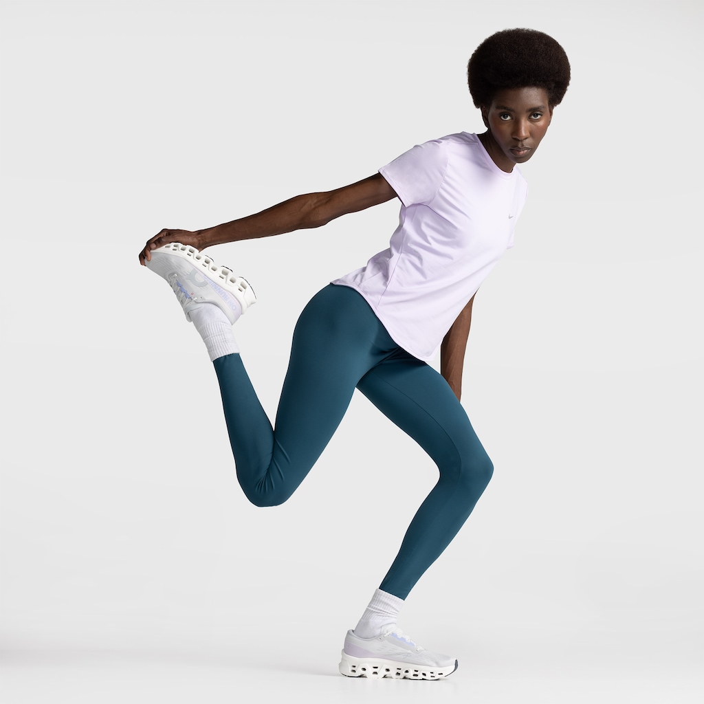 Imagem 2 do produto Tênis Feminino On Running Cloudmonster 3 W