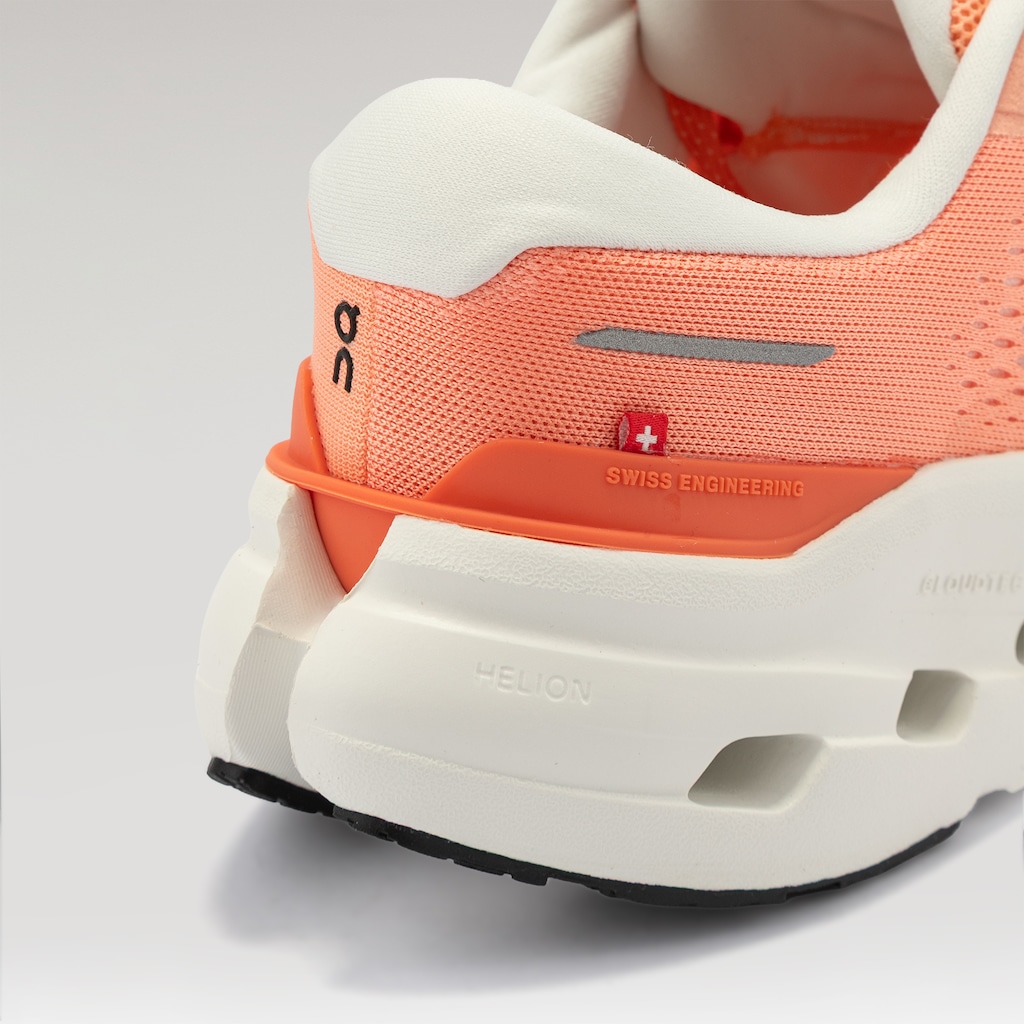 Imagem 3 do produto Tênis Feminino On Running Cloudrunner 3 W