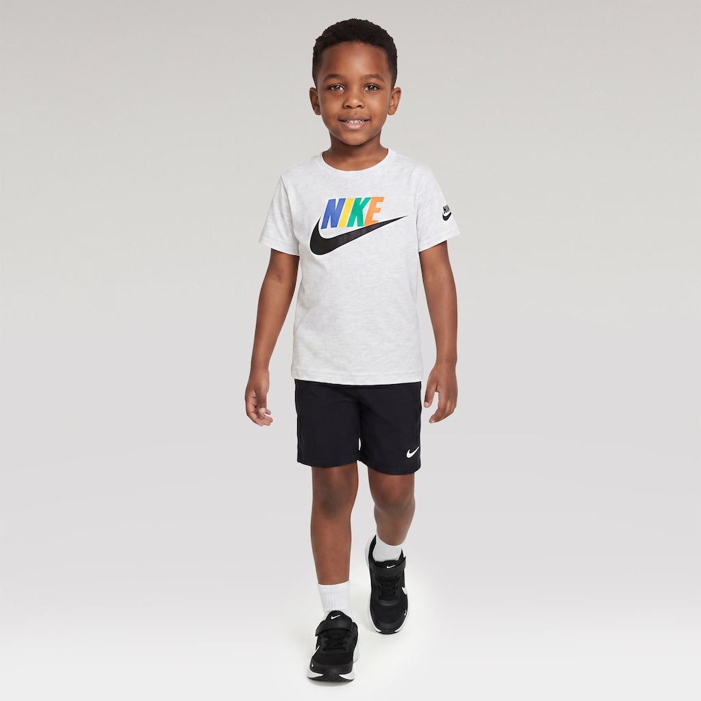 Imagem 3 do produto Camiseta Nike Club Family Infantil