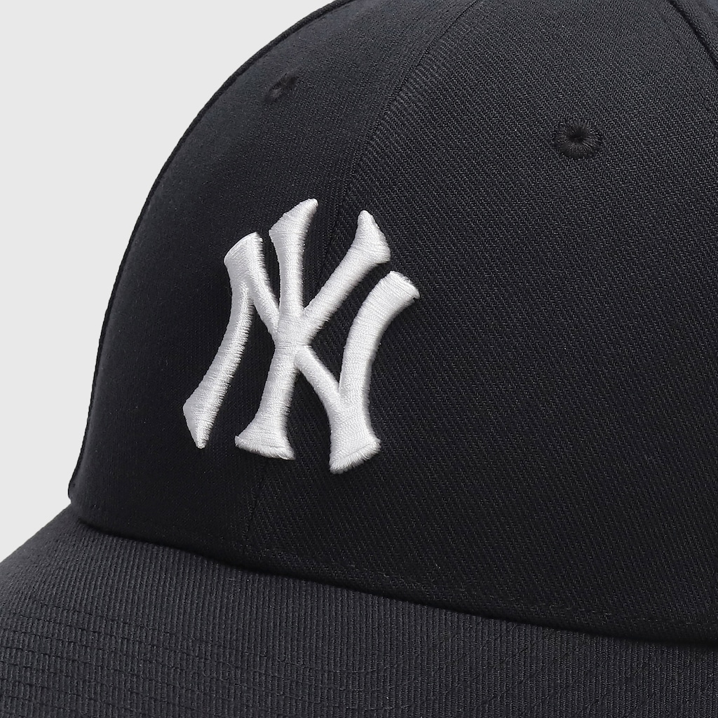 Imagem 4 do produto Boné Aba Curva Nike MLB Evergreen New York Yankees