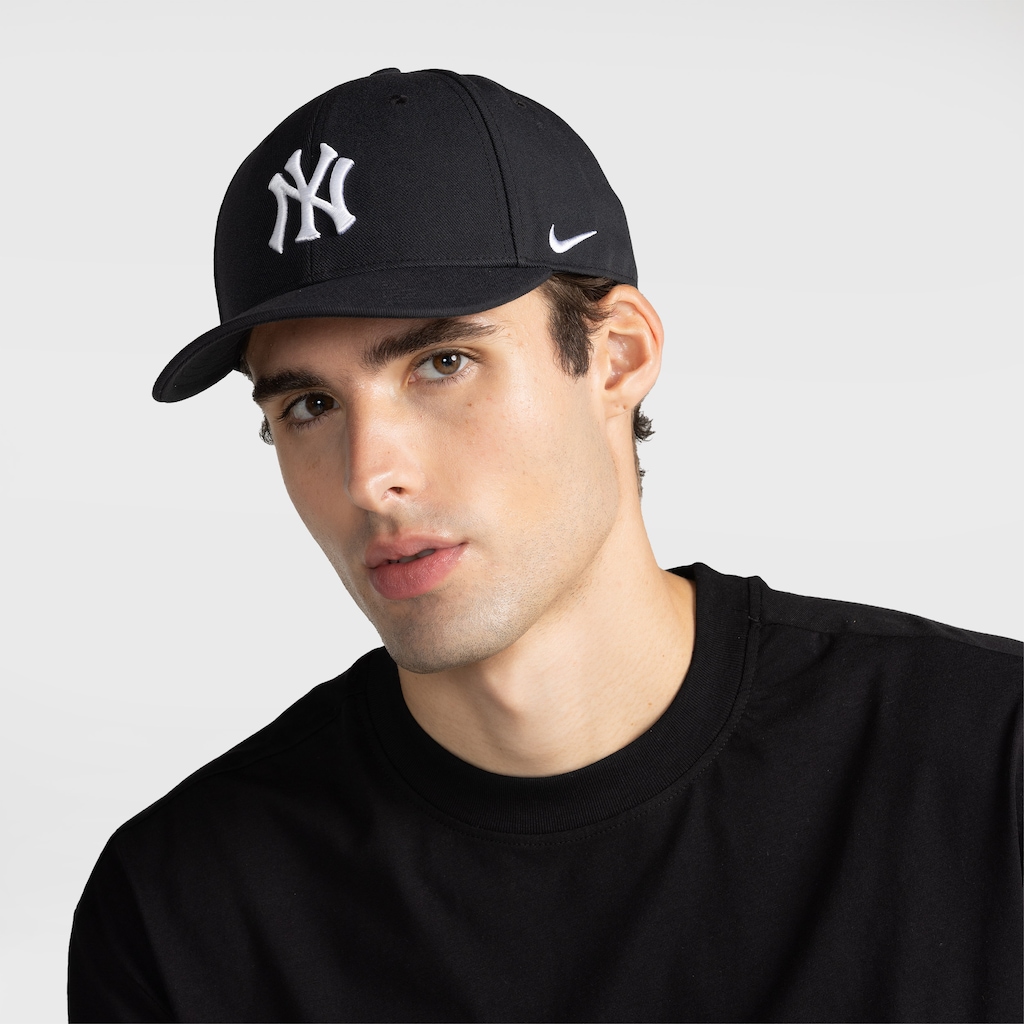 Imagem 2 do produto Boné Aba Curva Nike MLB Evergreen New York Yankees