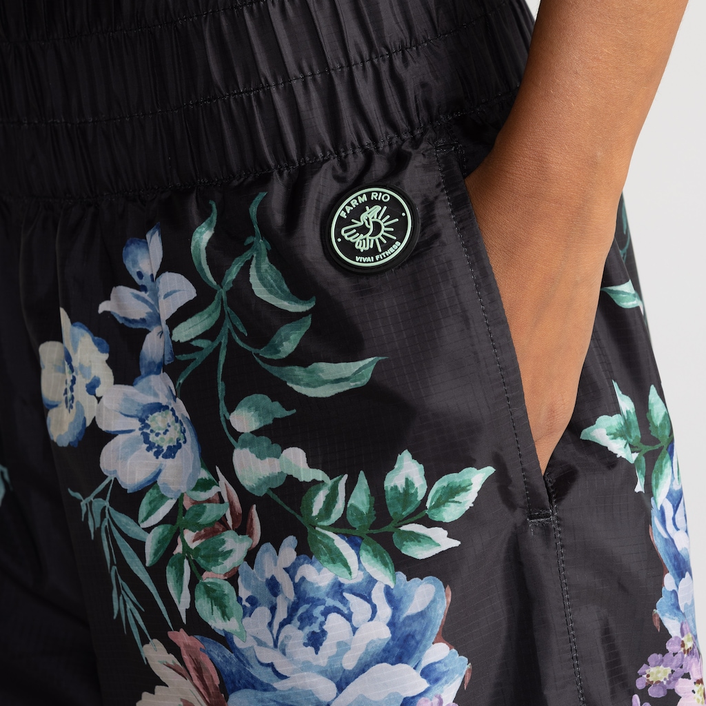 Imagem 4 do produto CALCA FARM NYLON FLORAL LENI