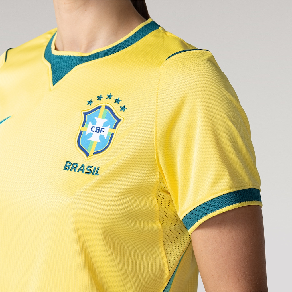 Imagem 4 do produto Camisa Brasil Nike I 2026/27 Torcedora Pro Feminina