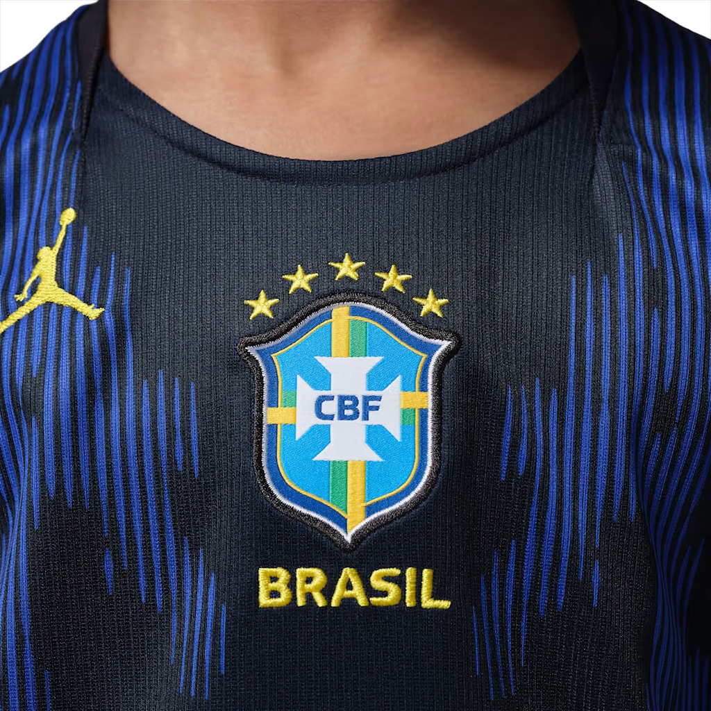 Imagem 4 do produto Camisa Brasil Nike Jordan II 2026/27 Torcedor Pro Criança