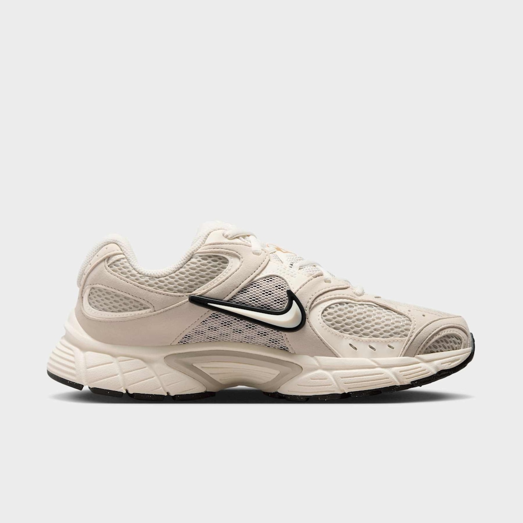 Imagem 1 do produto Tênis Feminino Nike V5 RNR