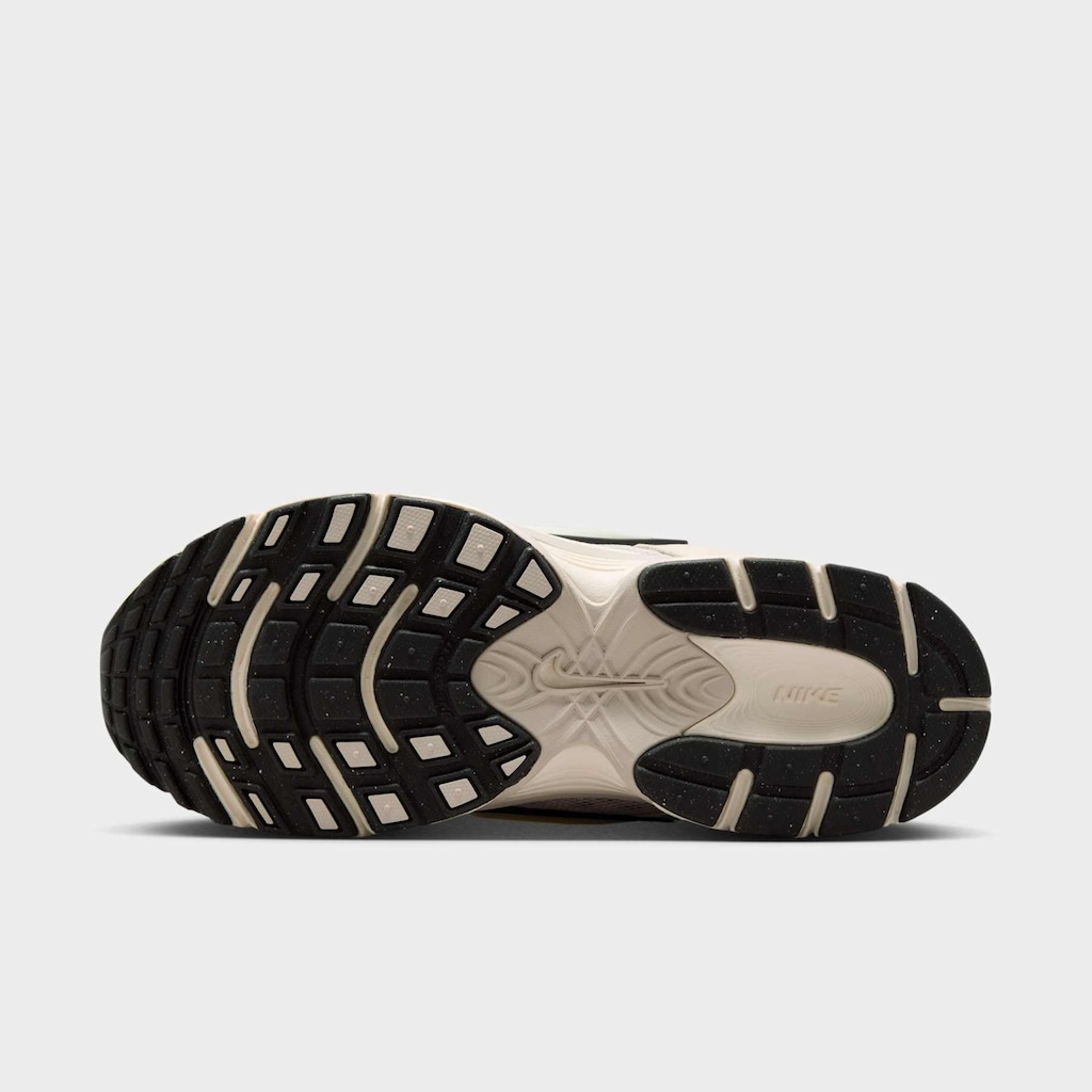 Imagem 3 do produto Tênis Feminino Nike V5 RNR