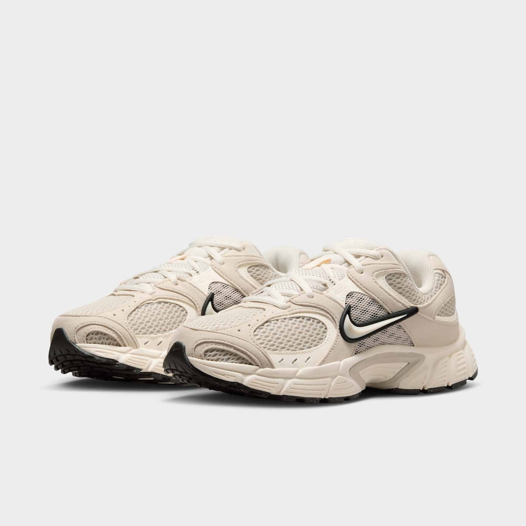 Imagem 5 do produto Tênis Feminino Nike V5 RNR