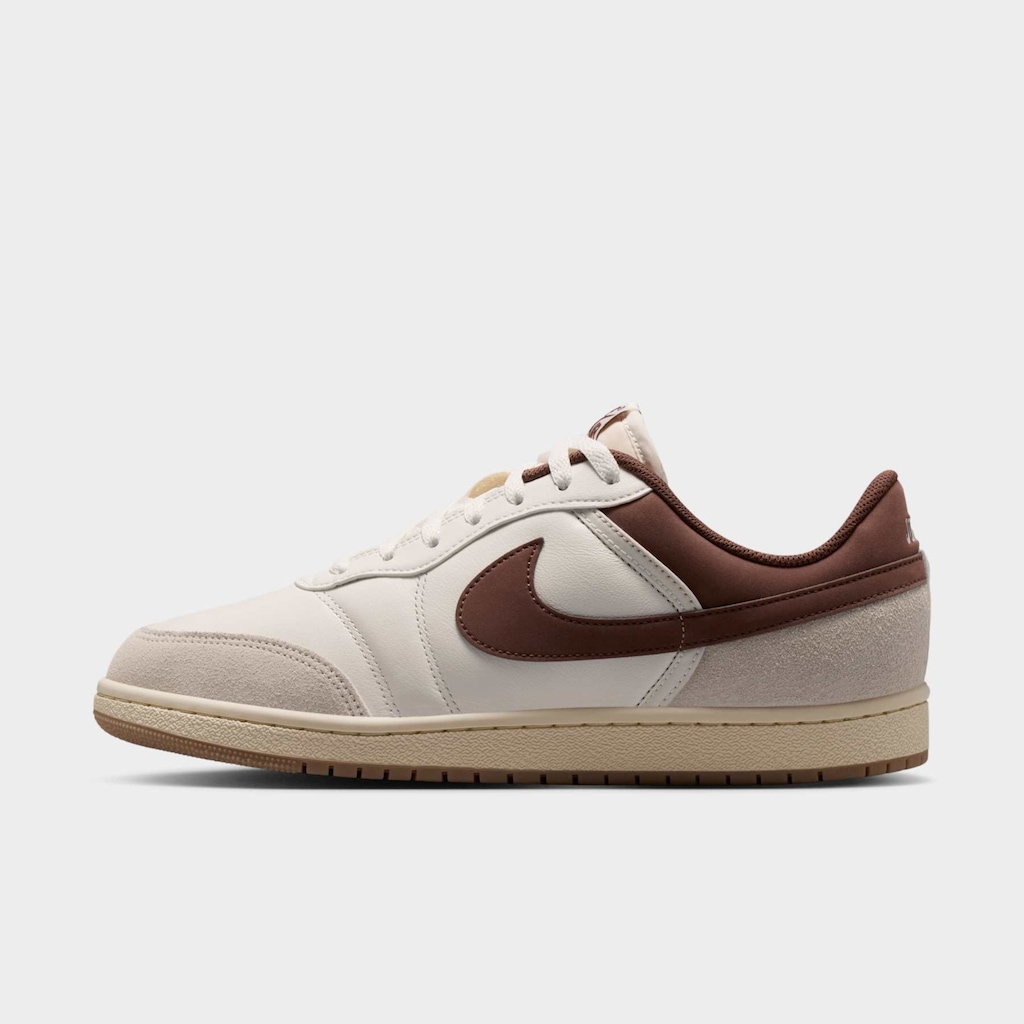 Imagem 2 do produto Tênis Masculino Nike Jordan Skyline Low LE