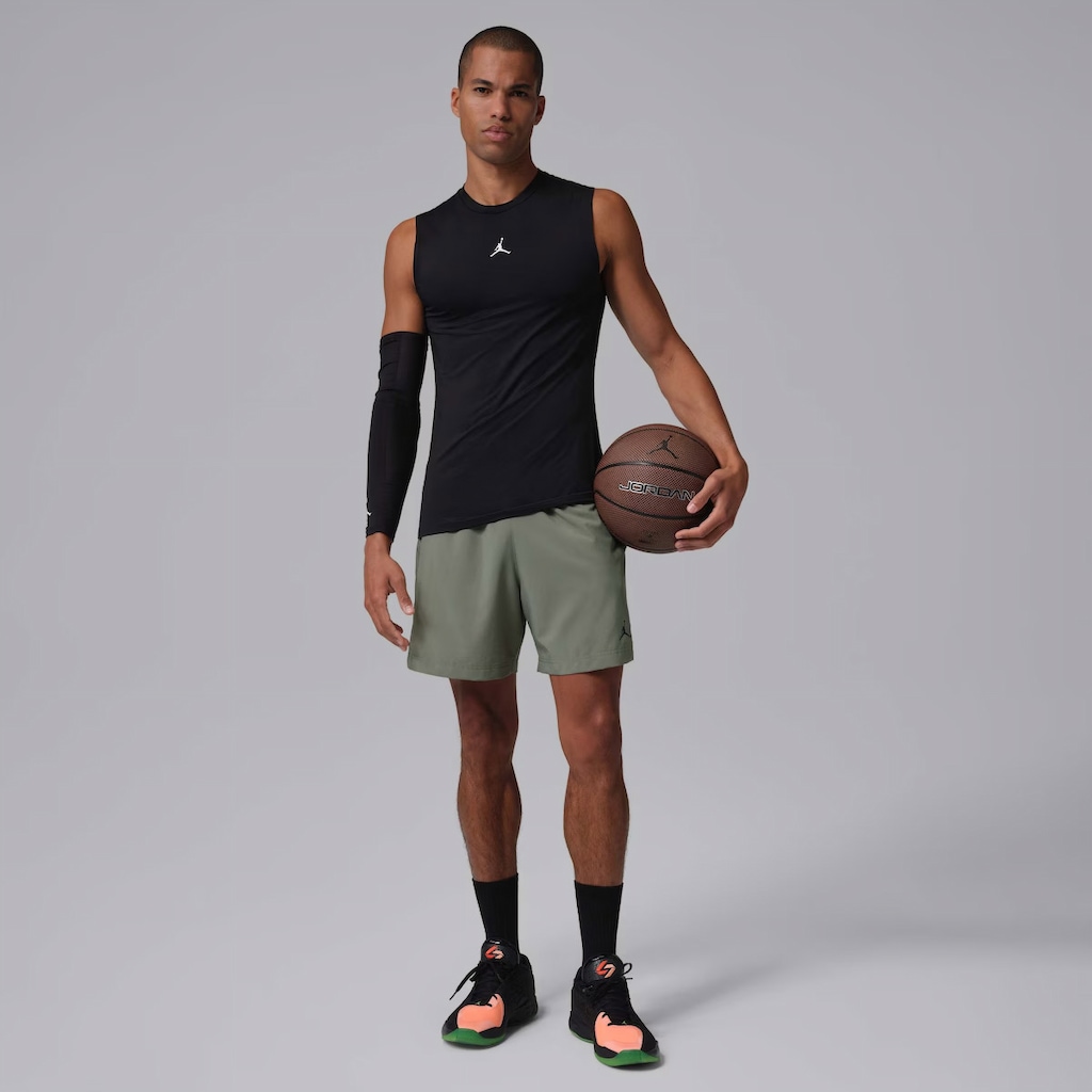 Imagem 2 do produto Bermuda Jordan Sport Essential Woven - Masculina