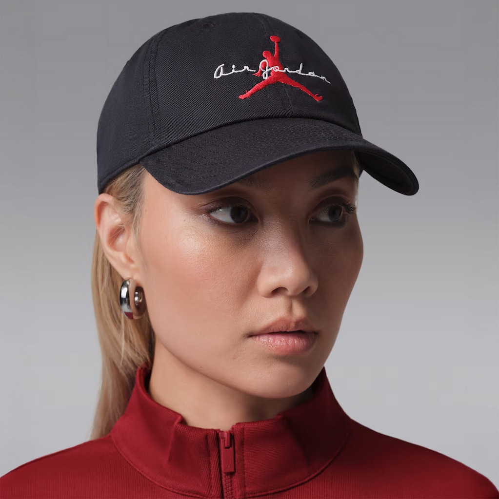 Imagem 3 do produto Boné Adulto Nike Jordan Club Script Aba Curva
