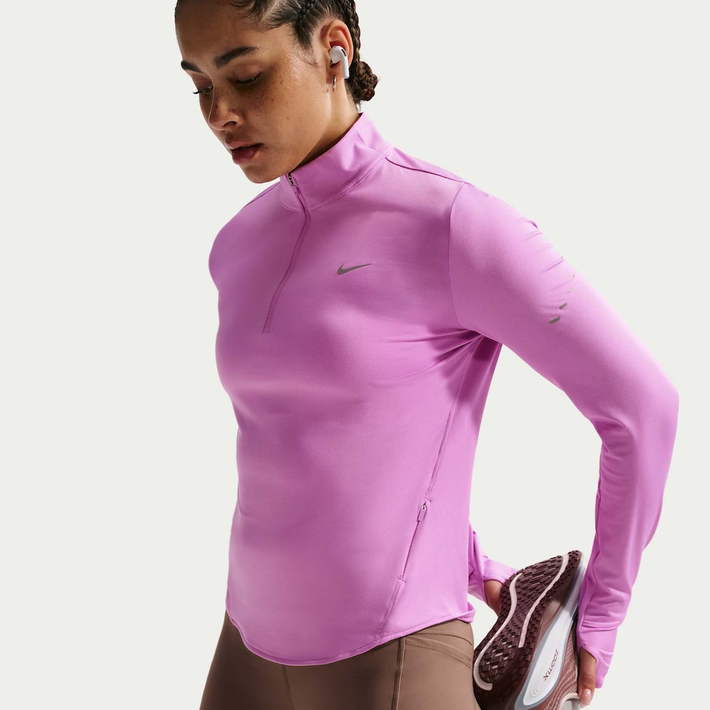 Imagem 4 do produto Jaqueta Nike Swift DF UV HZ Feminina