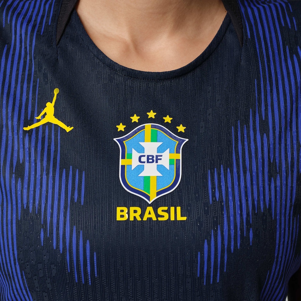 Imagem 2 do produto Camisa Brasil Nike Jordan II 2026/27 Jogador Feminina