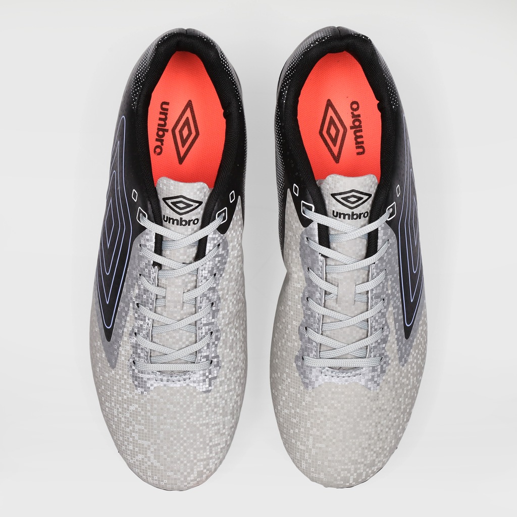 Imagem 4 do produto Chuteira de Campo Adulto Umbro Techno II