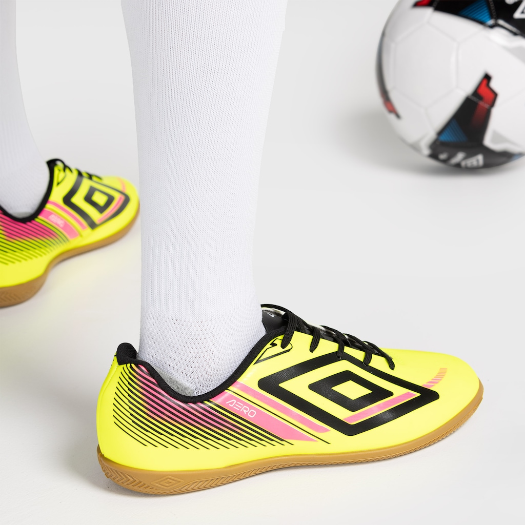 Imagem 2 do produto Chuteira de Futsal Adulto Umbro Aero