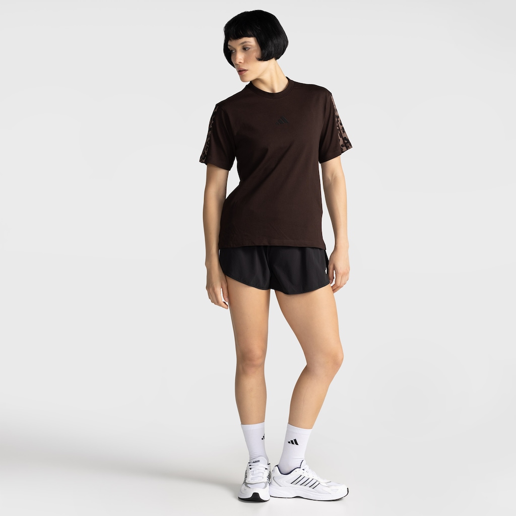 Imagem 3 do produto Camiseta adidas Clássica Lisa Seasona Feminina