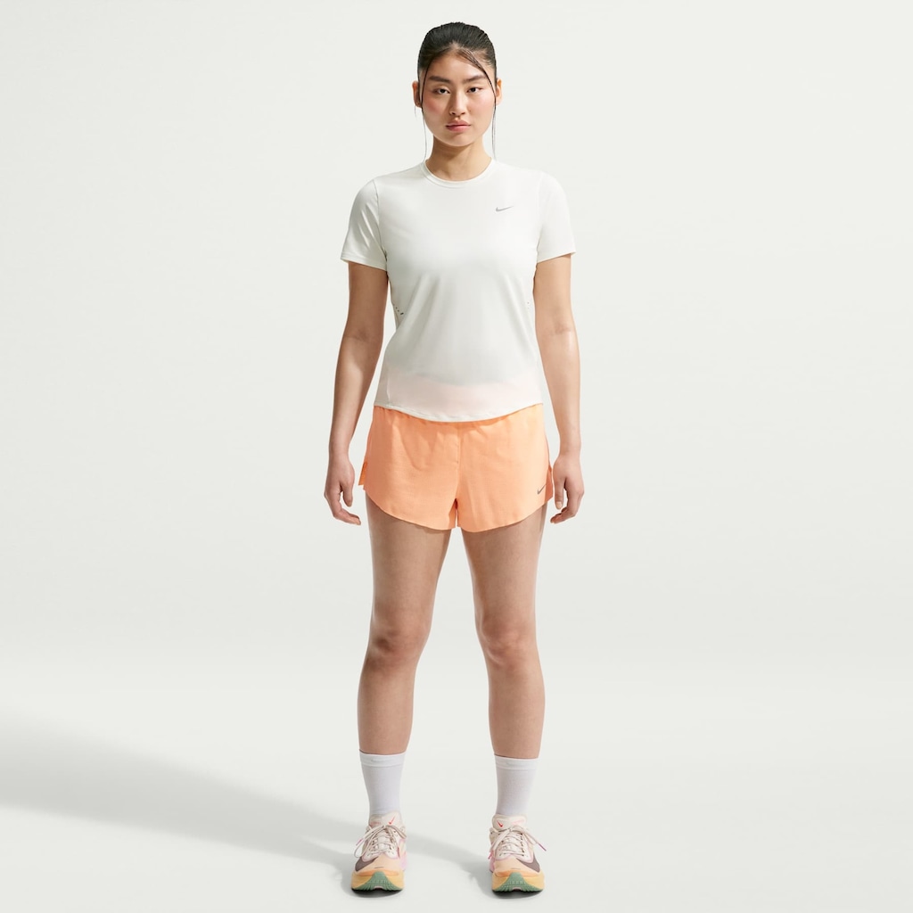 Imagem 5 do produto Camiseta Nike Swift DF Feminina Manga Curta Corrida