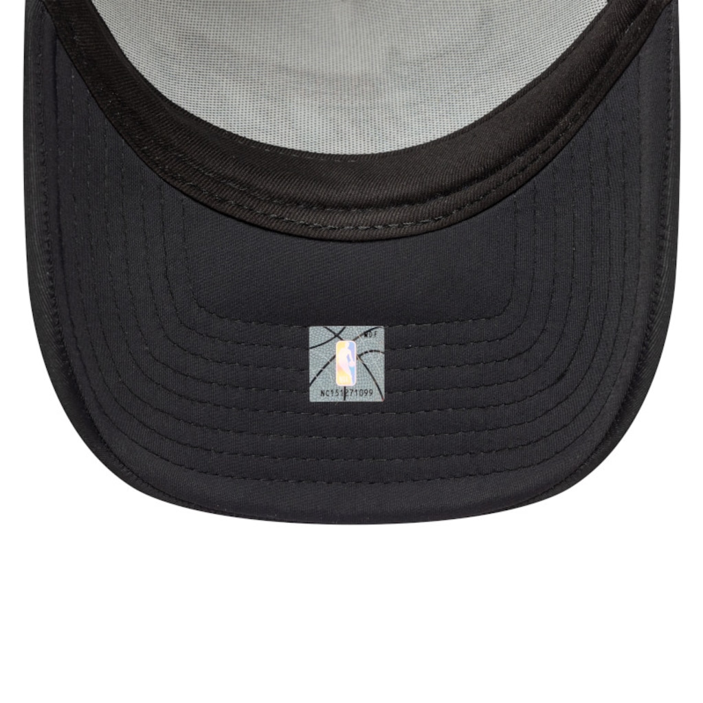 Imagem 5 do produto Boné Unissex New Era Graphic Trucker NBA Aba Curva