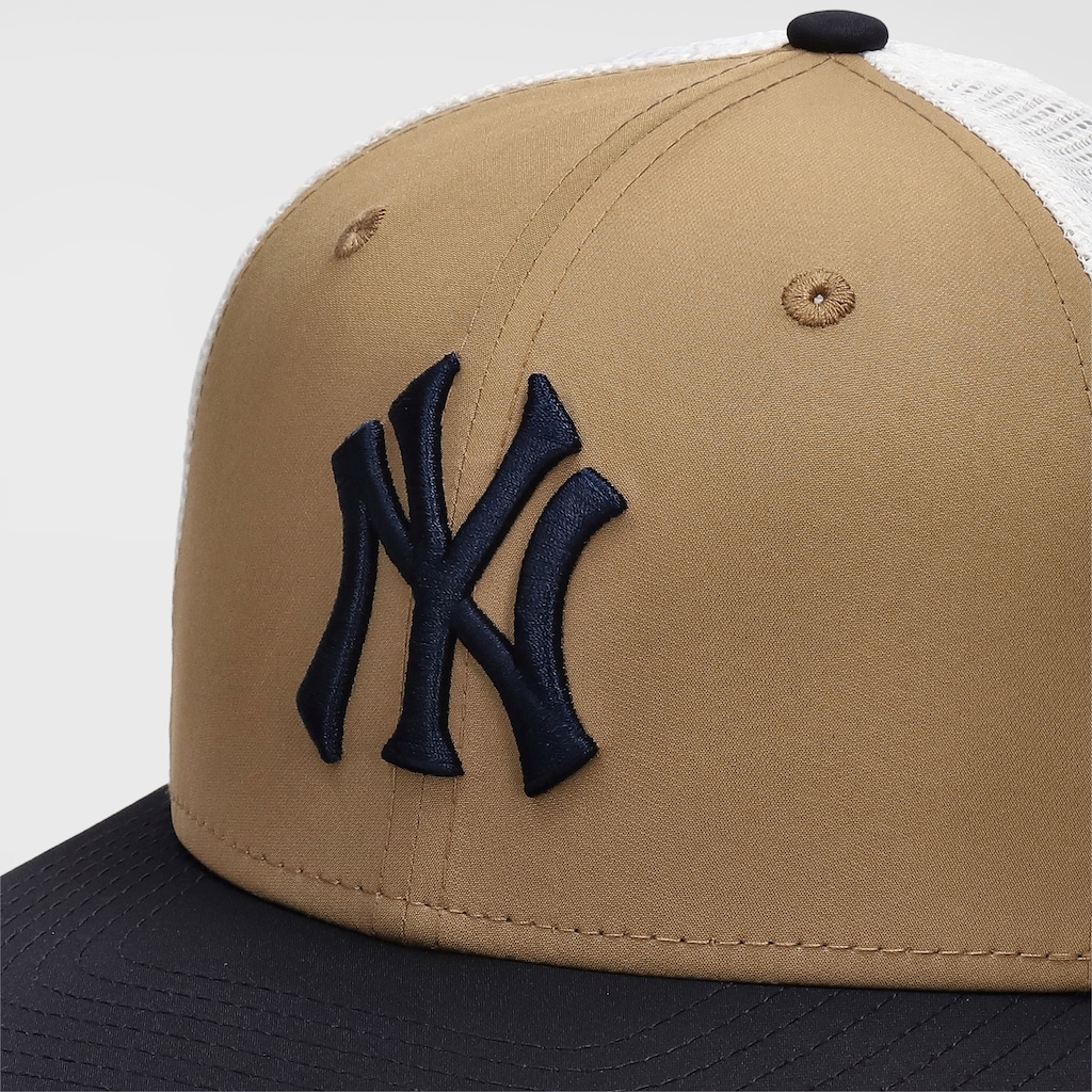 Imagem 3 do produto Boné Unissex New Era 970 Trucker MLB Khaki