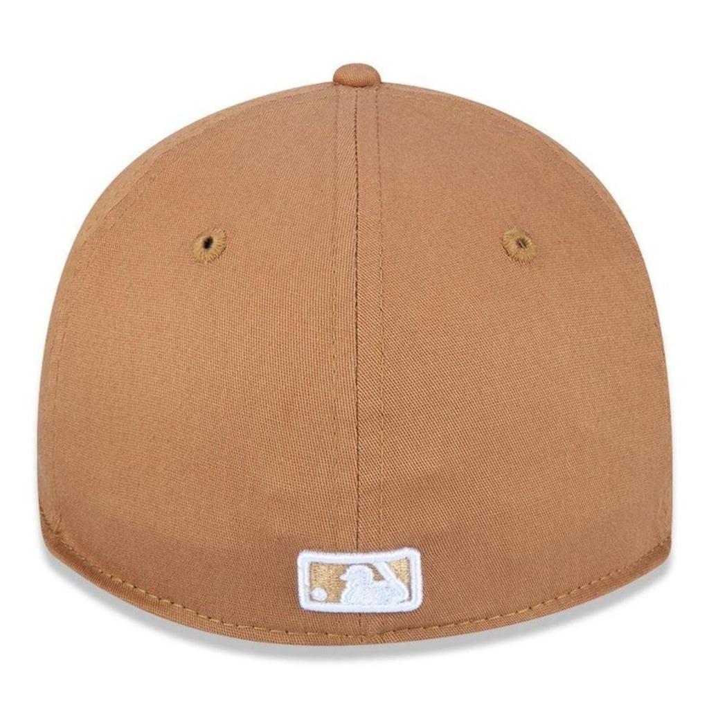 Imagem 2 do produto Boné Aba Curva New Era New York Yankees 3930 White on Brown MLB - Fechado - Adulto