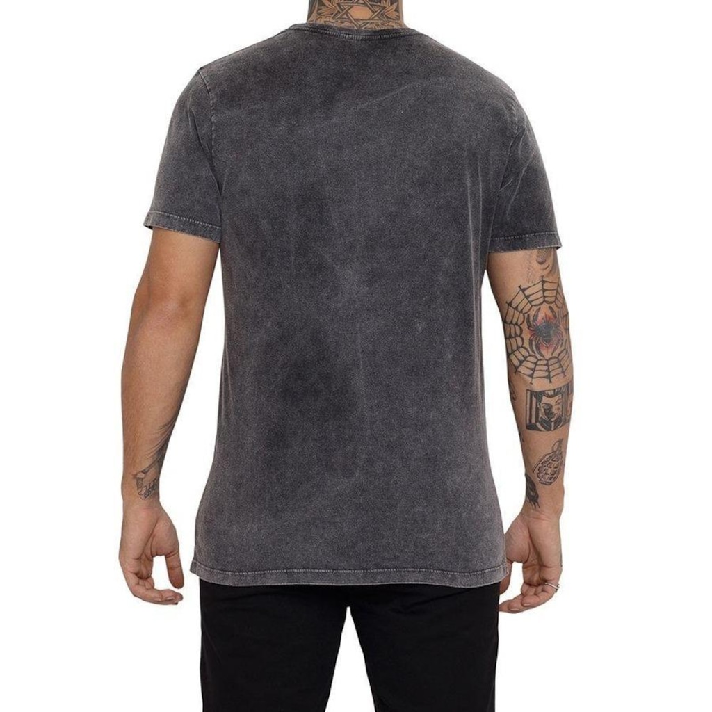 Imagem 2 do produto Camiseta DC Shoes International Steps - Masculina