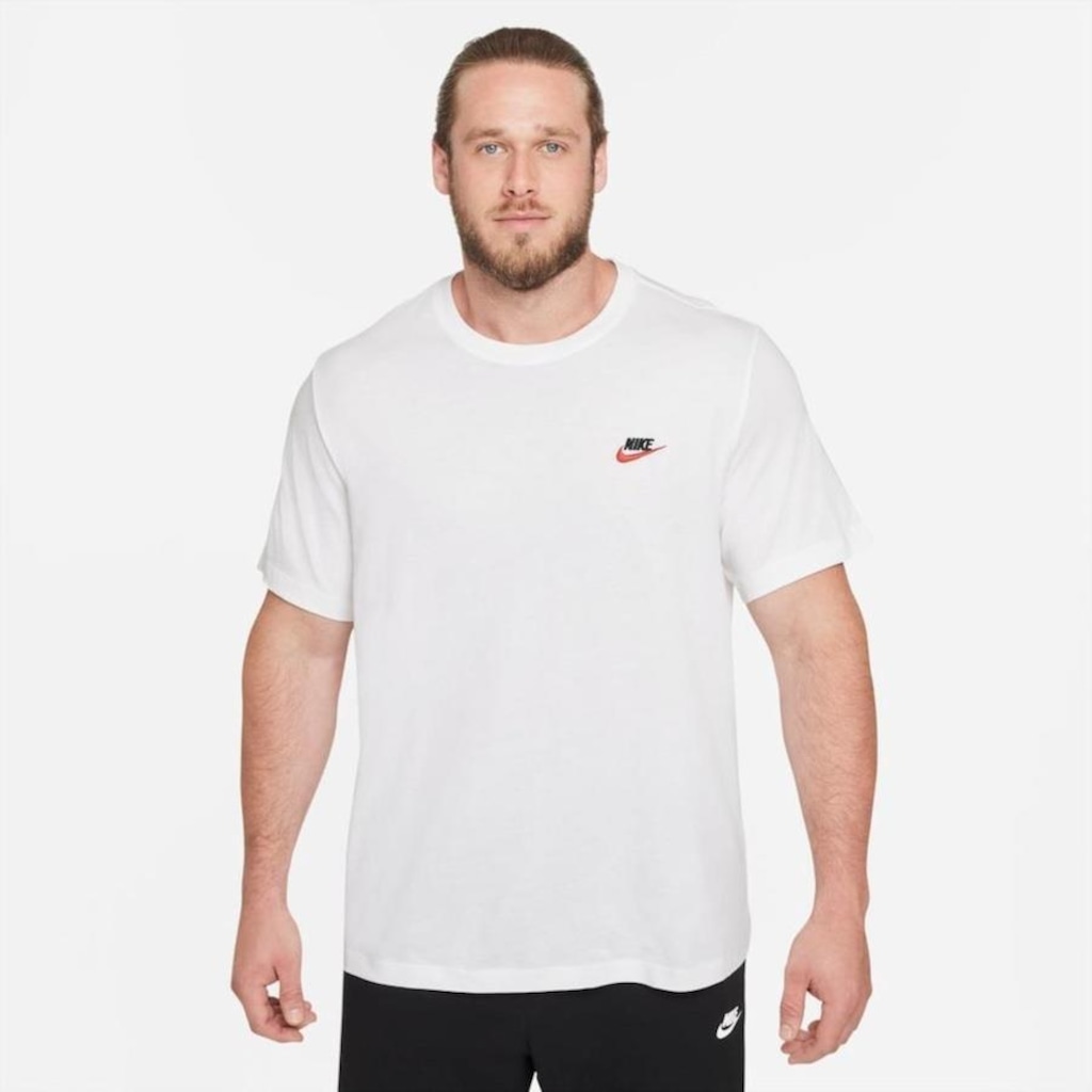 Imagem 4 do produto Camiseta Nike Sportswear Club - Masculina
