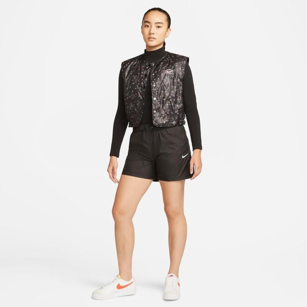 Imagem 5 do produto Shorts Nike Sportswear Essentials Mid-Rise - Feminino