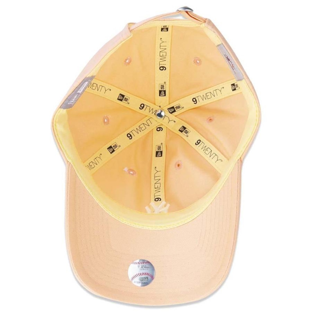 Imagem 5 do produto Boné New Era 9Twenty New York Yankees Sweet Winter ''''