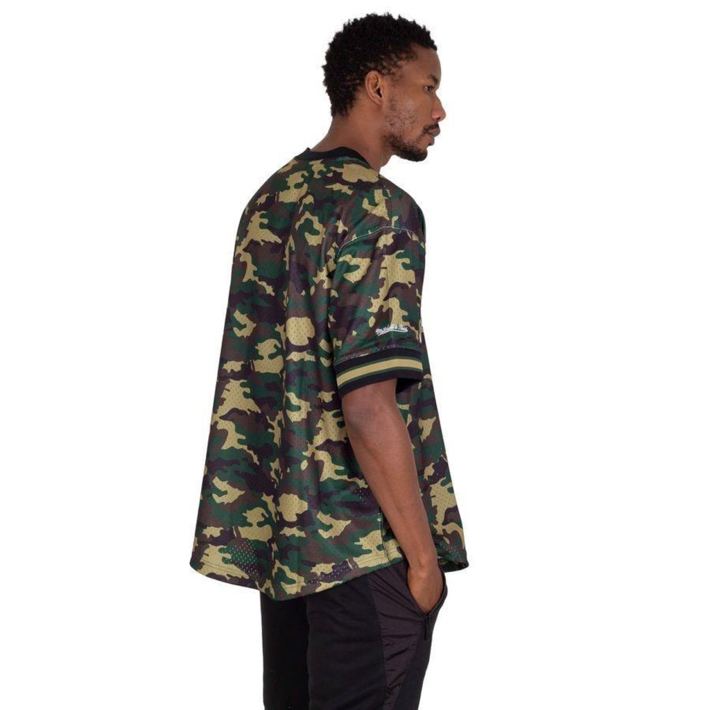 Imagem 2 do produto Camiseta Mitchell & Ness Swingman Camuflada Chicago Bulls - Masculina