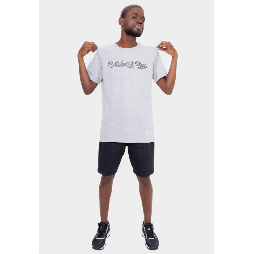 Imagem 3 do produto Camiseta Mitchell & Ness Branded Script - Masculina