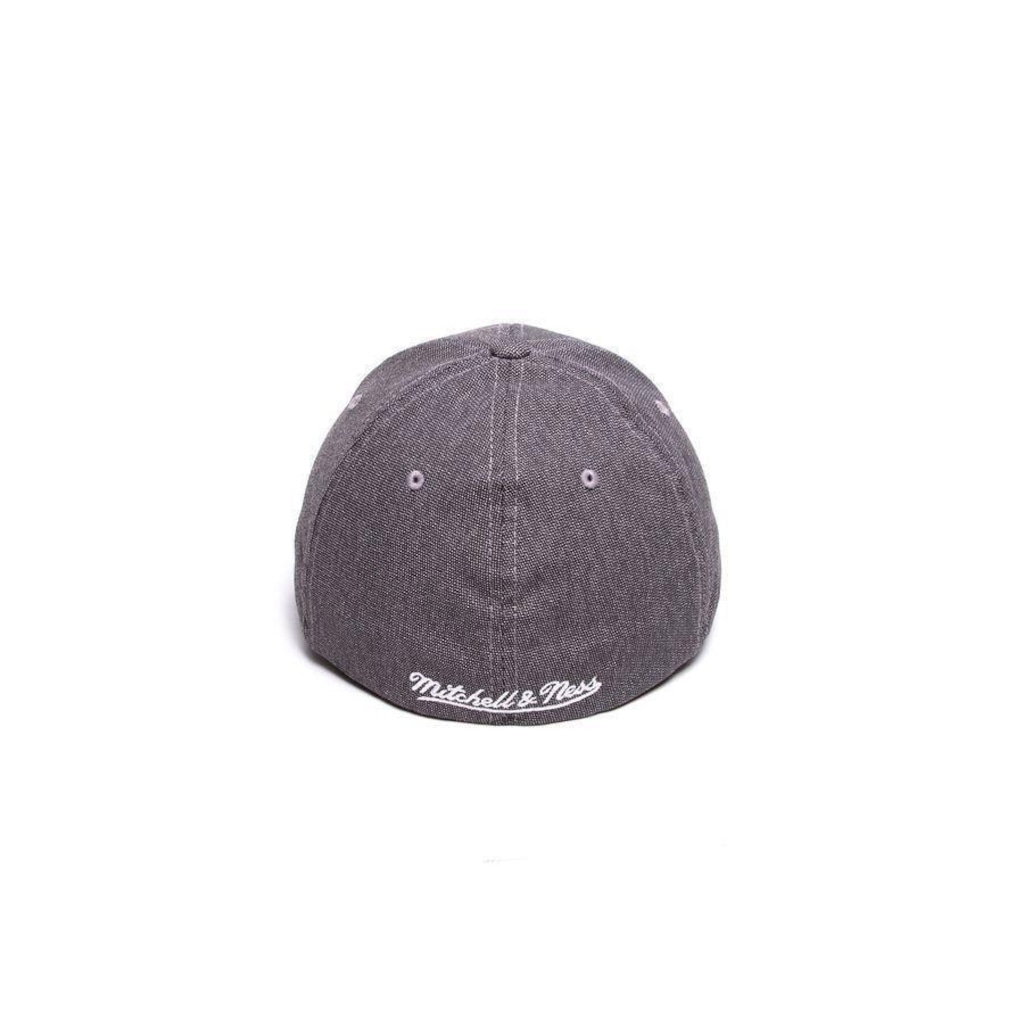 Imagem 5 do produto Boné Aba Curva Mitchell & Ness Flex Fit Branded - Adulto