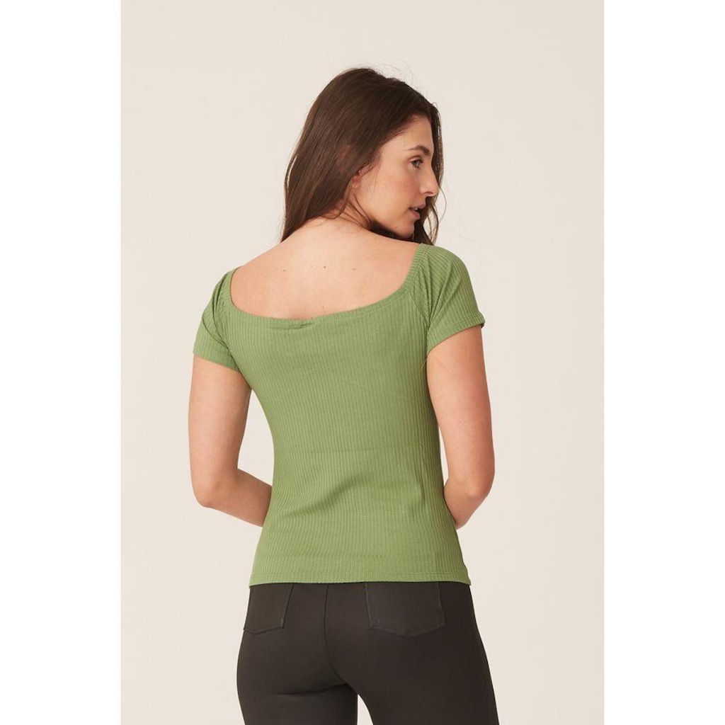 Imagem 3 do produto Camiseta Onbongo - Feminina