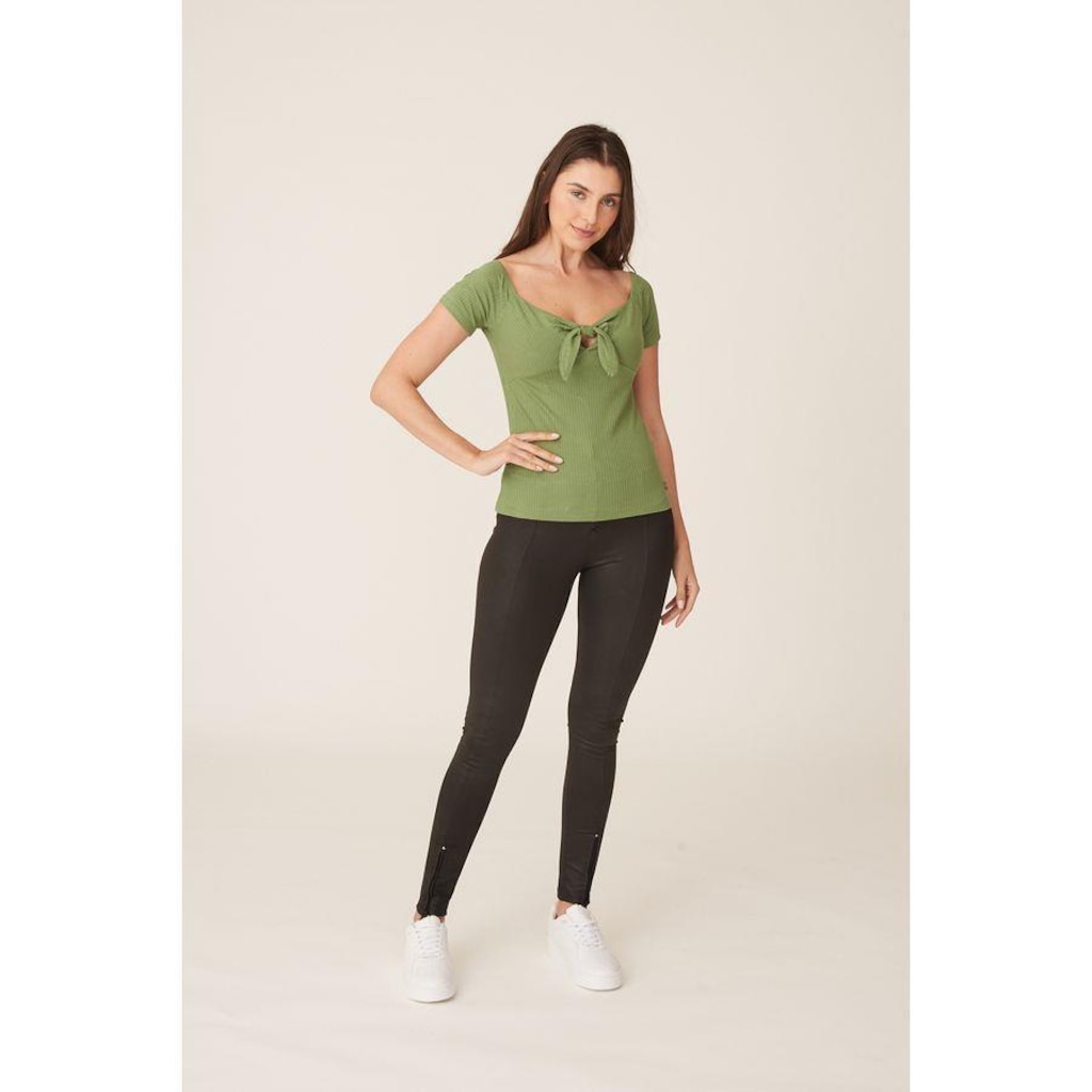 Imagem 4 do produto Camiseta Onbongo - Feminina
