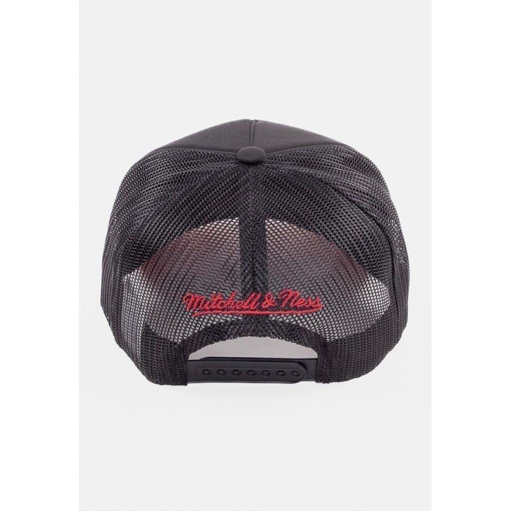 Imagem 4 do produto Boné Aba Curva Mitchell & Ness Chicago Bulls - Adulto