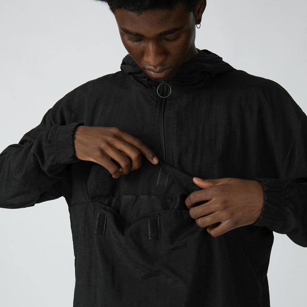 Imagem 4 do produto Jaqueta com Capuz Fila Anorak Basic - Masculina