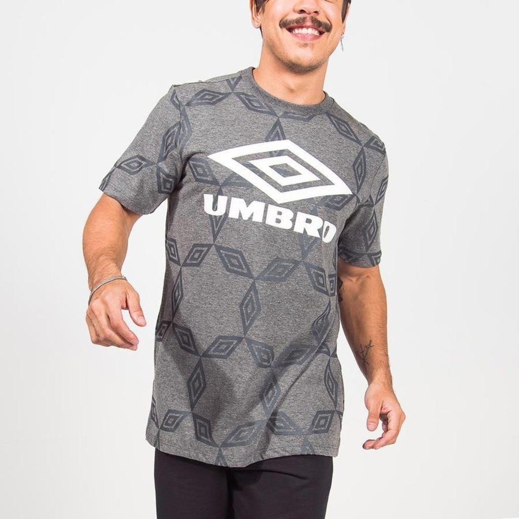 Imagem 2 do produto Camiseta Umbro Manga Curta Ball 92 - Masculina