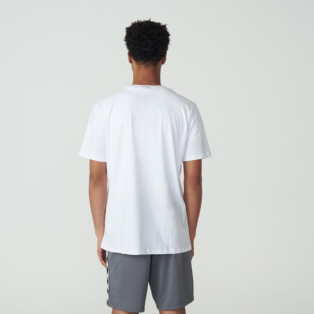 Imagem 3 do produto Camiseta Umbro Large Logo Duo - Masculina
