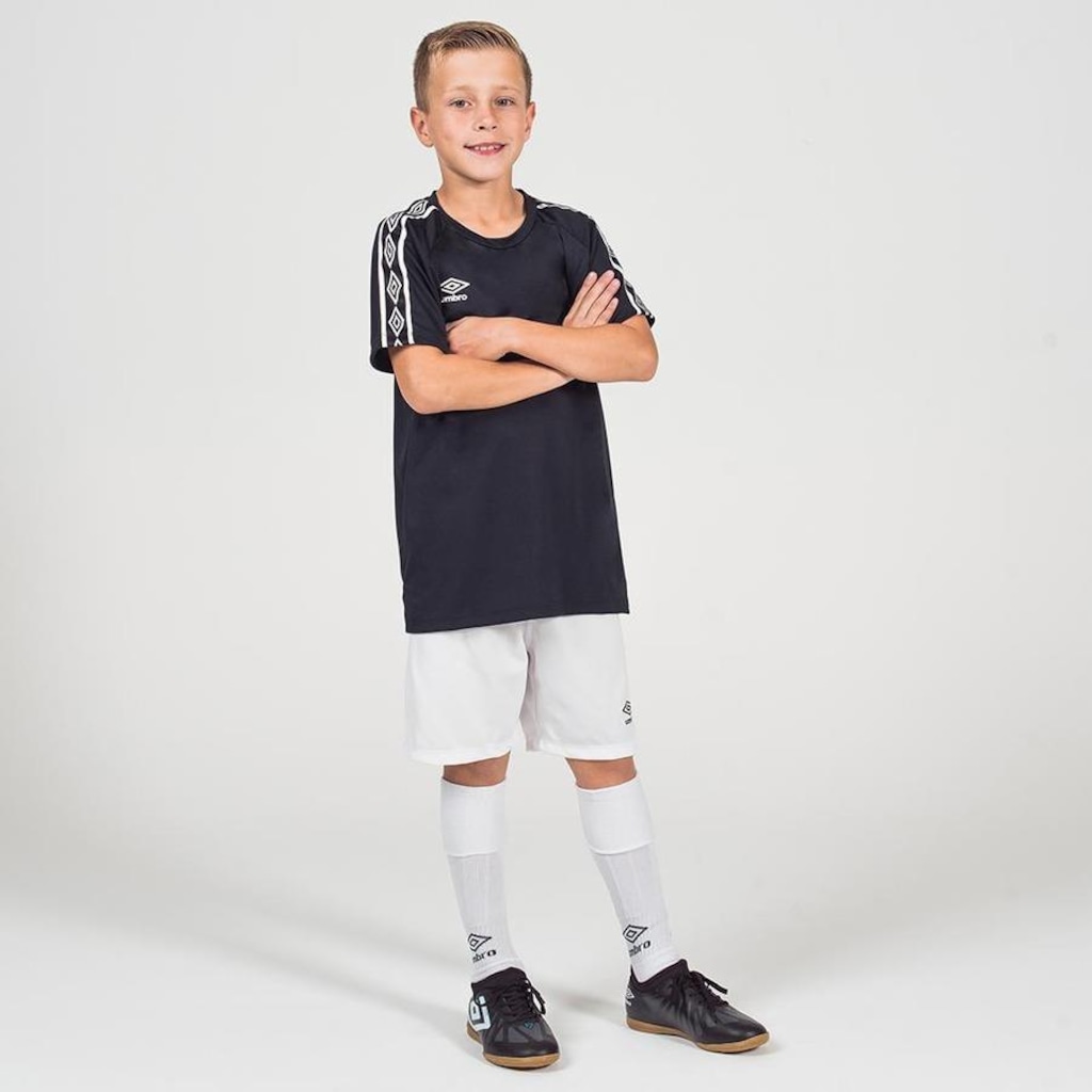 Imagem 2 do produto Camiseta Juvenil Umbro Traditional Tape
