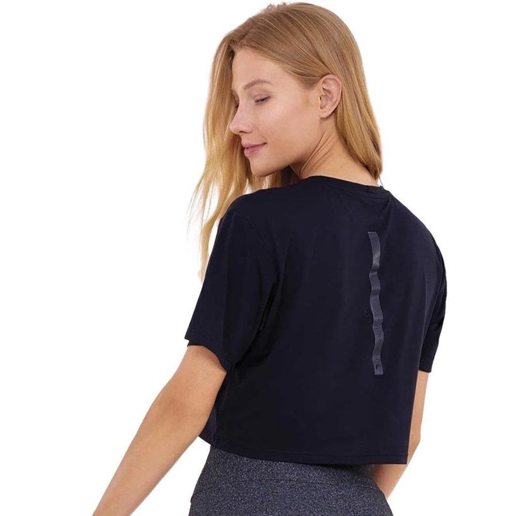 Imagem 2 do produto Camiseta Cropped Alto Giro Basic Fit - Feminino