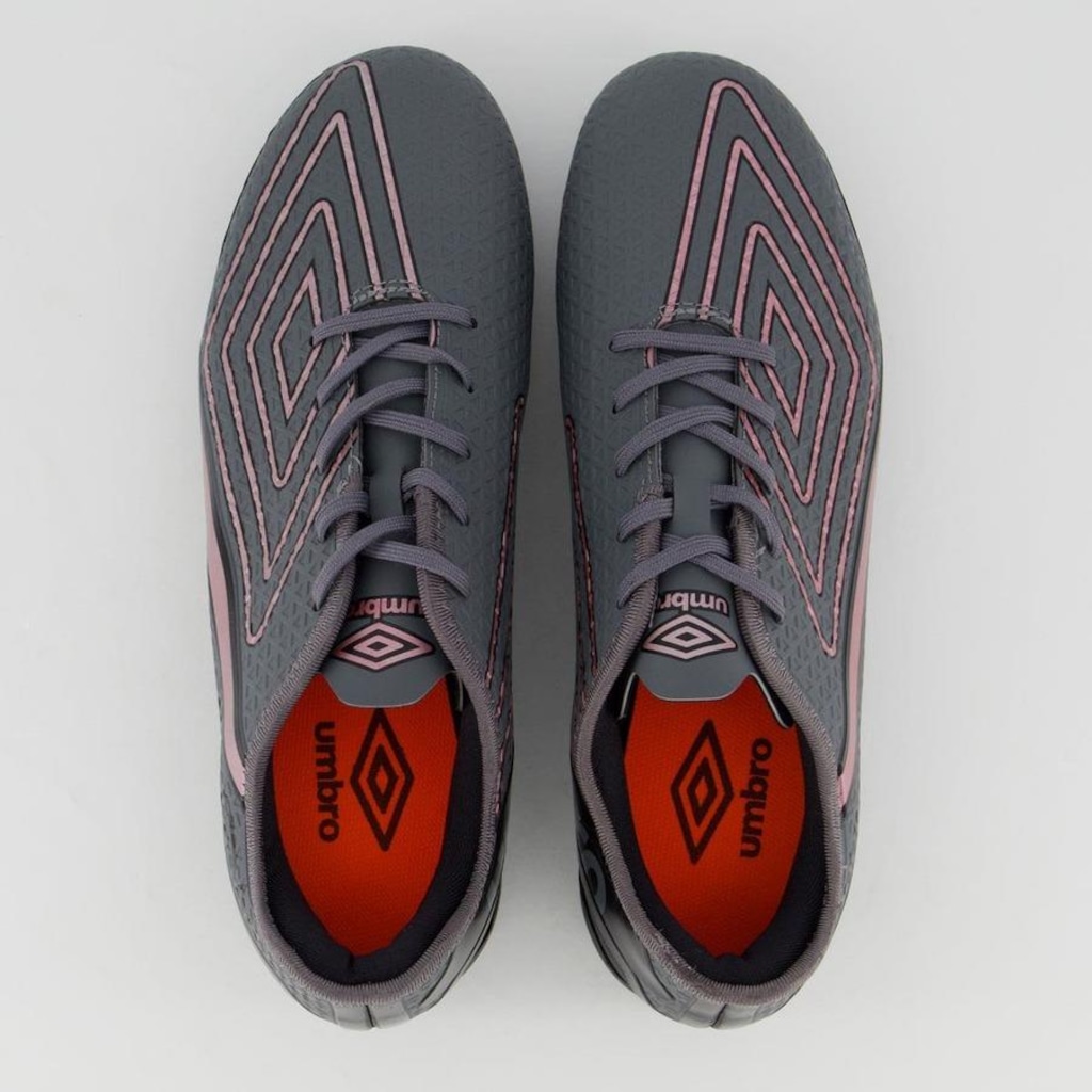 Imagem 4 do produto Chuteira De Campo Adulto Umbro Chrome