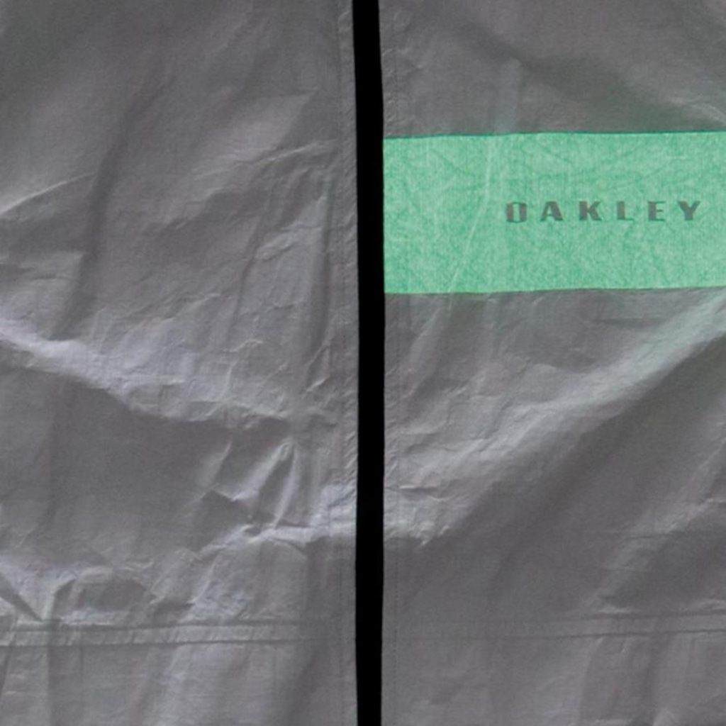 Imagem 2 do produto Jaqueta Corta Vento Oakley Radioactive Windbreaker - Masculina