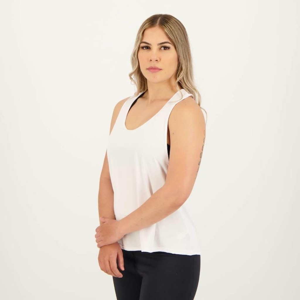 Imagem 5 do produto Camiseta Regata Selene Cavada - Feminina