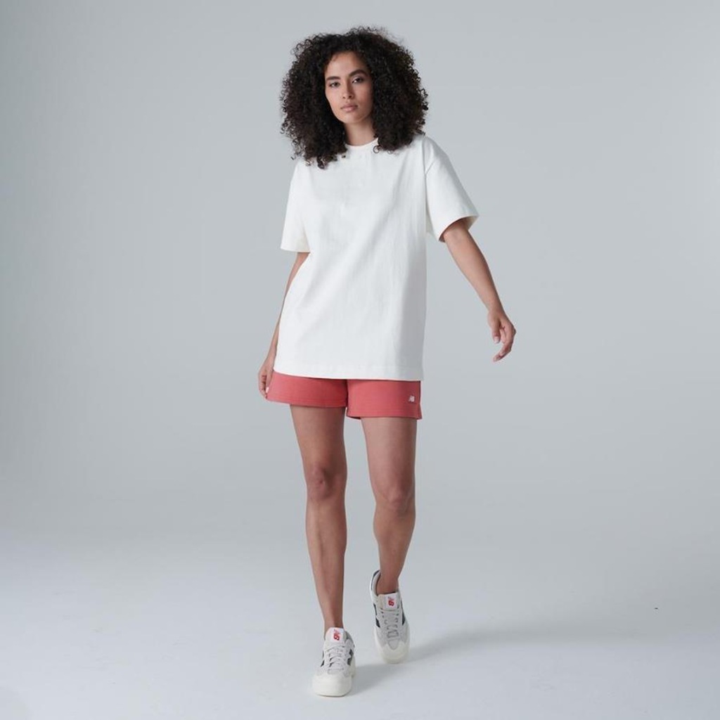 Imagem 3 do produto Camiseta New Balance Athletics Linear - Feminina