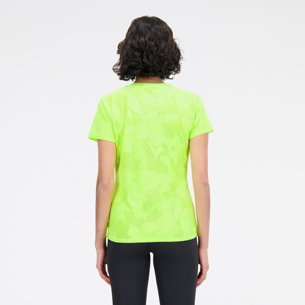 Imagem 3 do produto Camiseta New Balance Q Speed Jacquard - Feminina