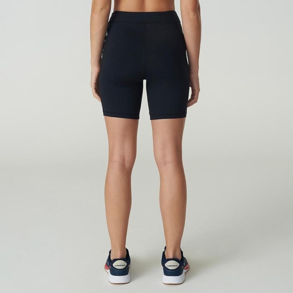 Imagem 3 do produto Bermuda Umbro Essential - Feminina