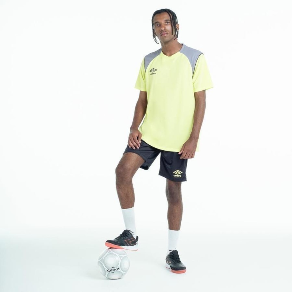 Imagem 2 do produto Camiseta Masculina Umbro Manga Curta