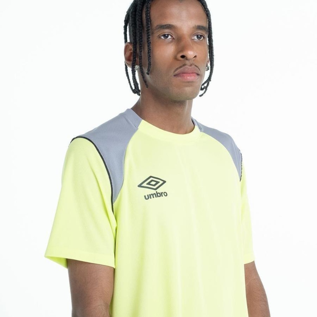 Imagem 4 do produto Camiseta Masculina Umbro Manga Curta