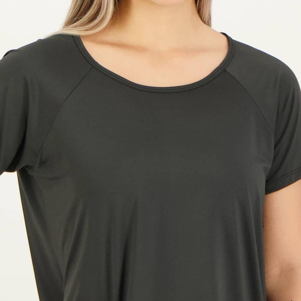 Imagem 4 do produto Camiseta Selene Dryfit Básica - Feminina